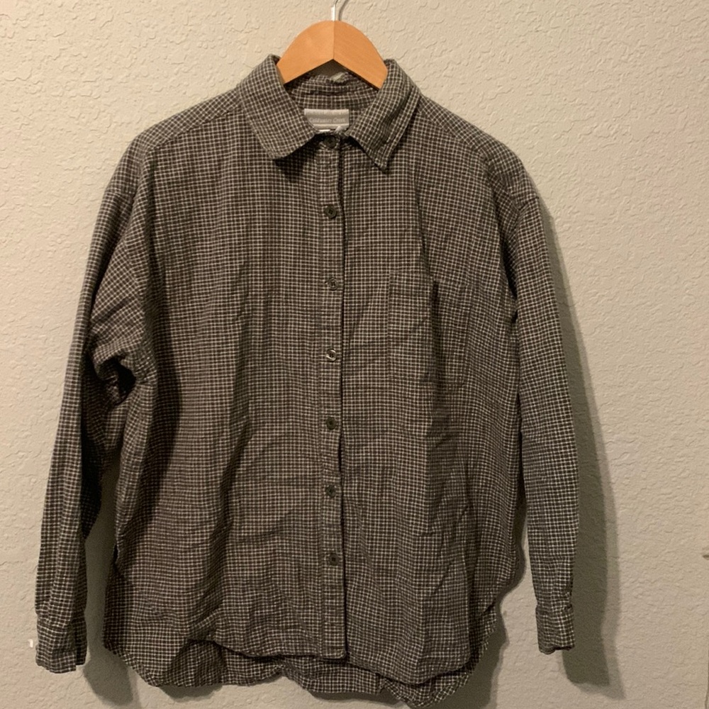 Women’s Coldwater Creek button-down flannel